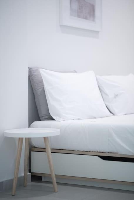 אתונה Luxury Studio With Garden Next To Acropolis מראה חיצוני תמונה