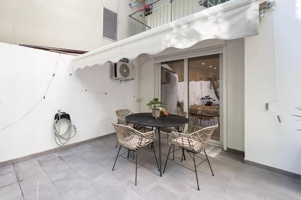אתונה Luxury Studio With Garden Next To Acropolis מראה חיצוני תמונה